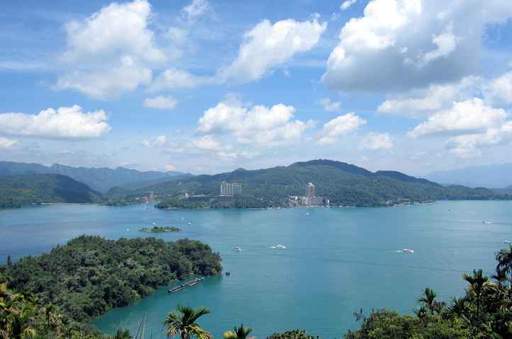 一月份去哪里旅游最好 国内1月、2月份适合去旅游的地方及旅游景点推荐