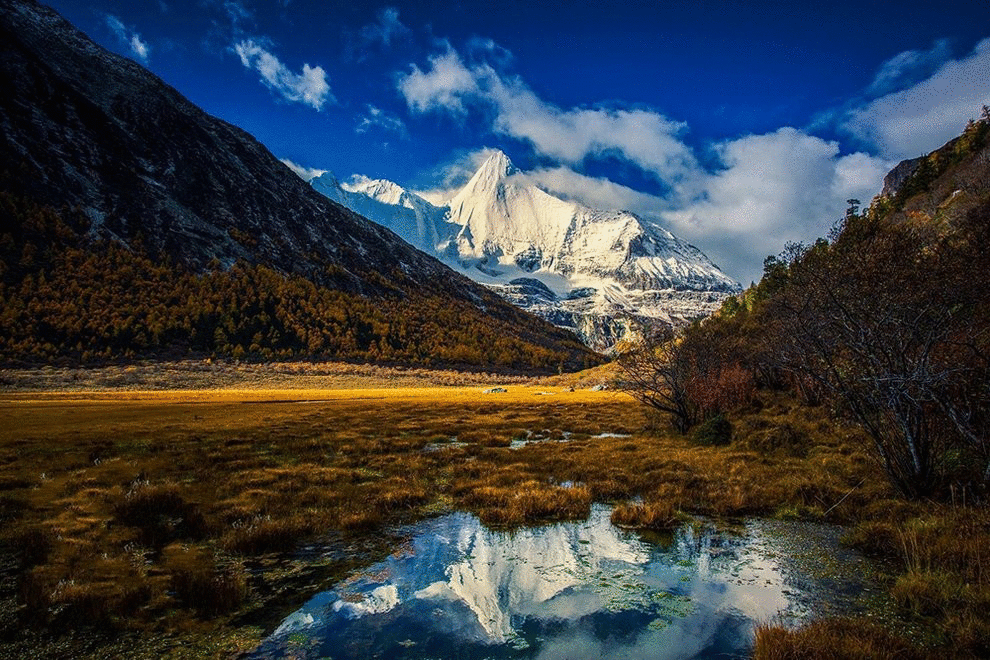  稻城亚丁摄影攻略，10月拍出最美秋景