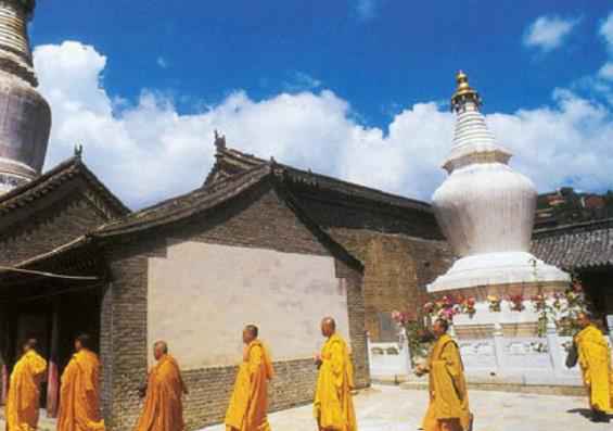 6月份国内最美的旅行目的地 6月最适合去哪旅游地方