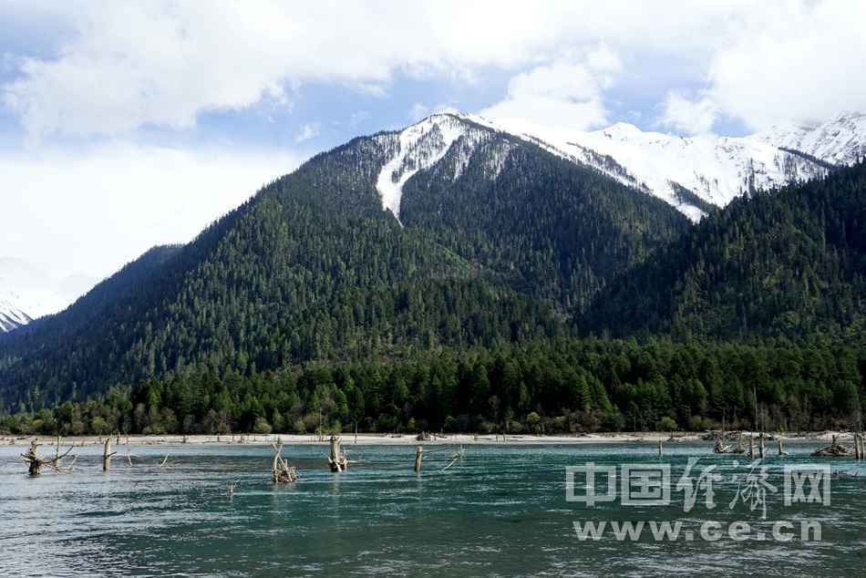 西藏最美十大湖泊之一 游波密古乡湖