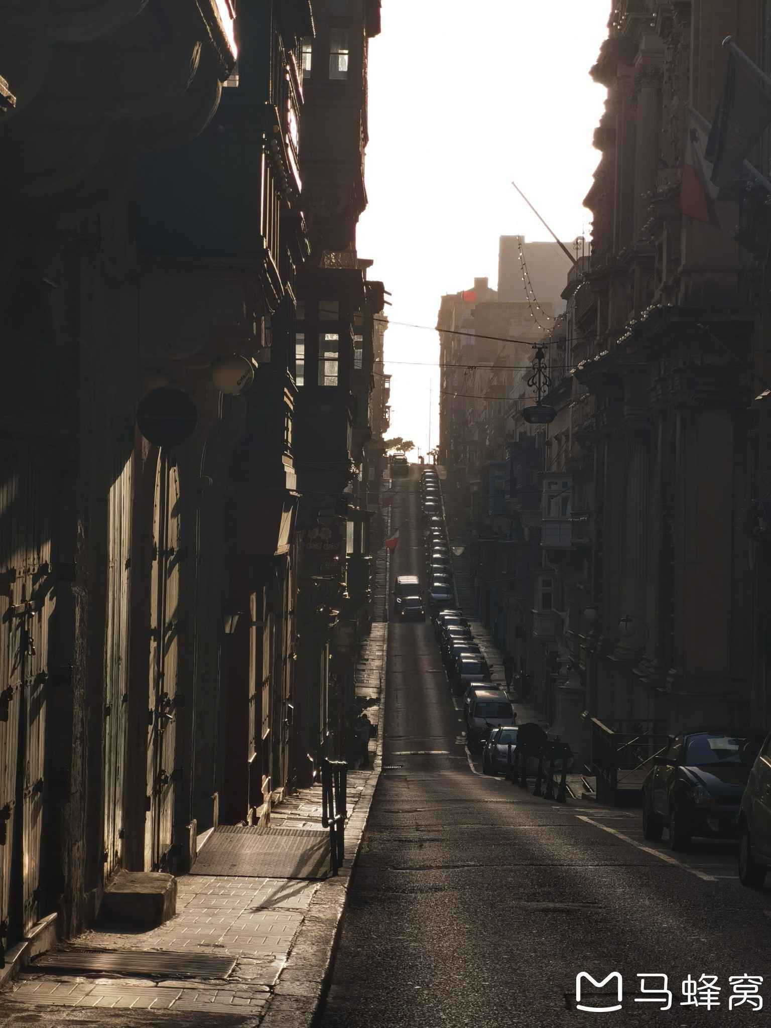 马耳他不卖LV。马耳是谁？他为什么不卖LV？哈哈