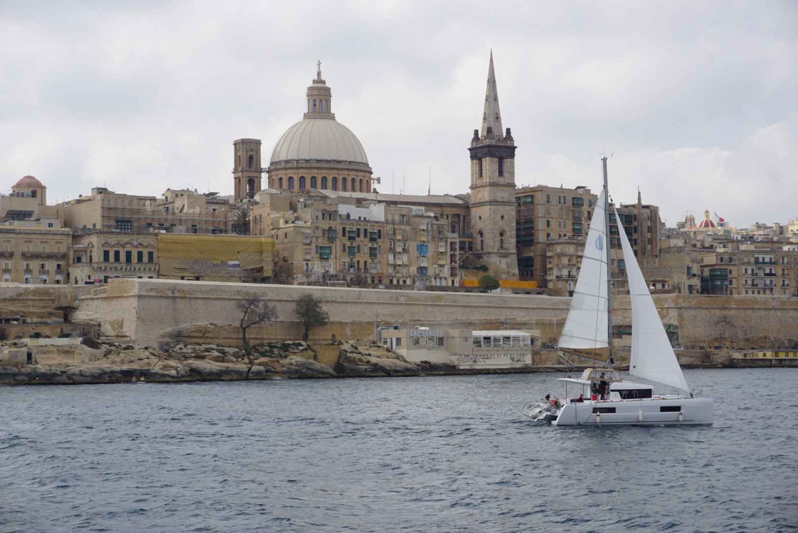 在欧洲的后花园,看一片无需滤镜的海:马耳他