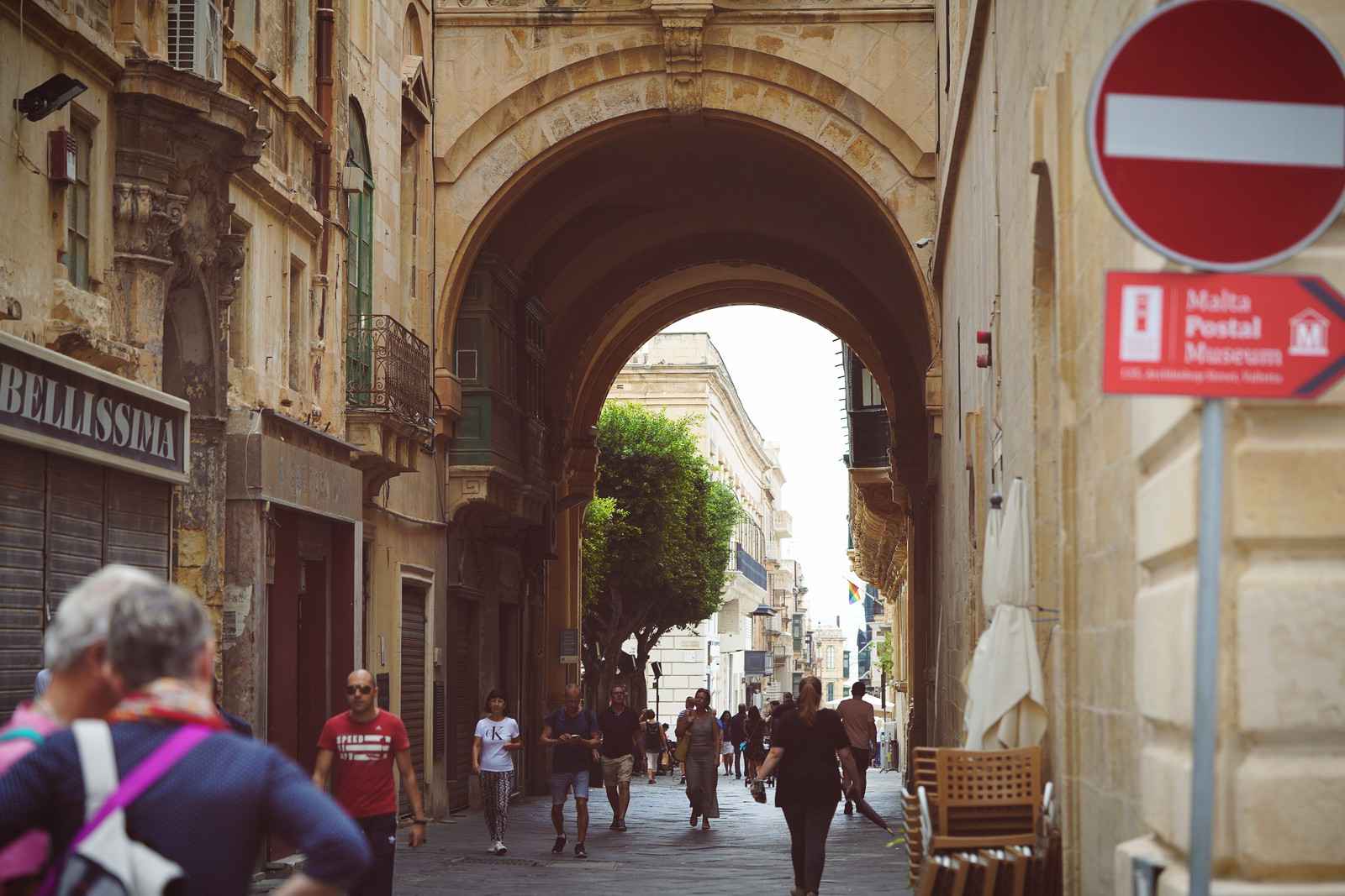 秘境之旅:唯一英联邦、欧元区、申根国、欧盟