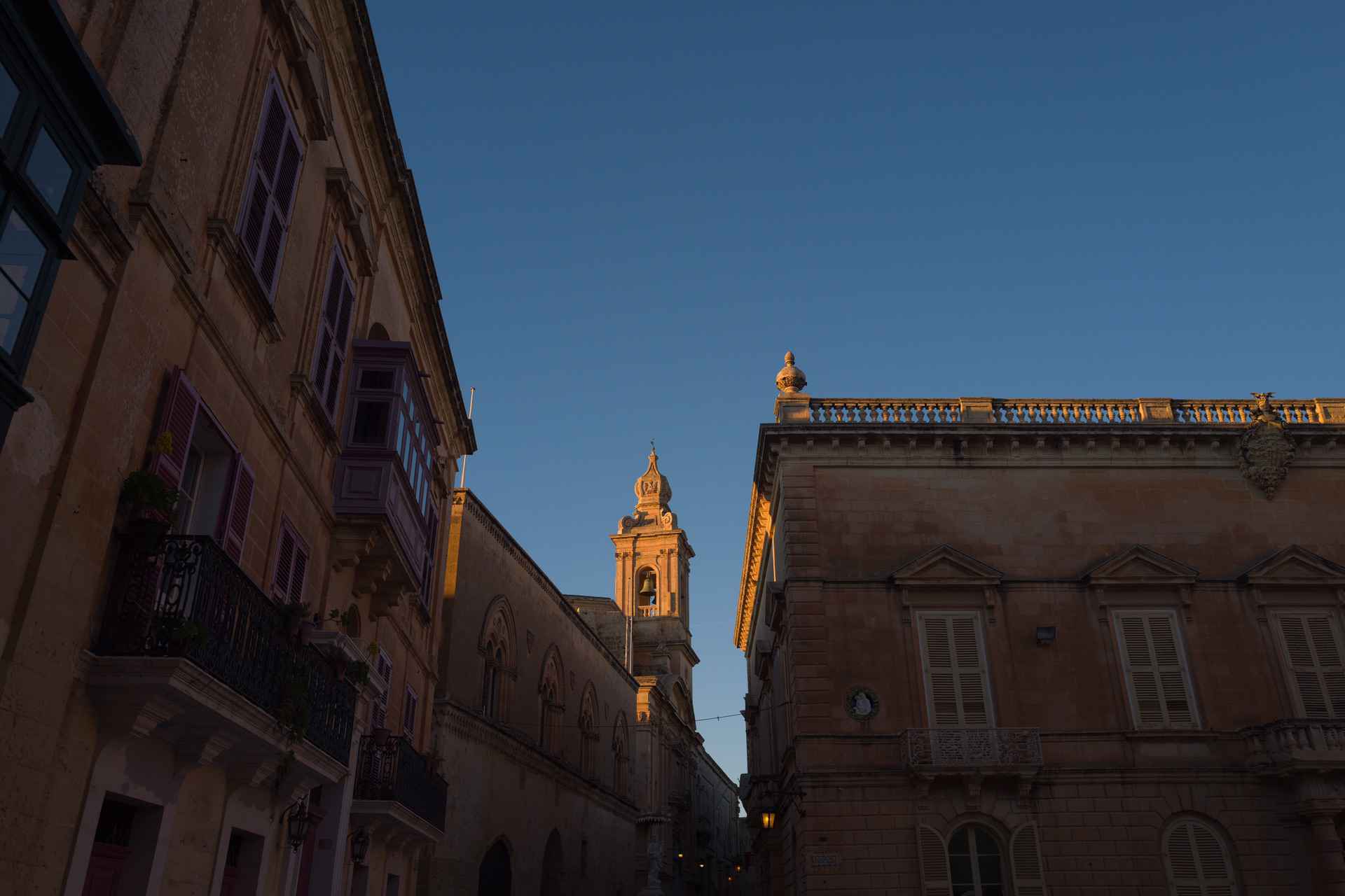 孑然而神秘 马耳他的冰与火之歌,马耳他自助游攻