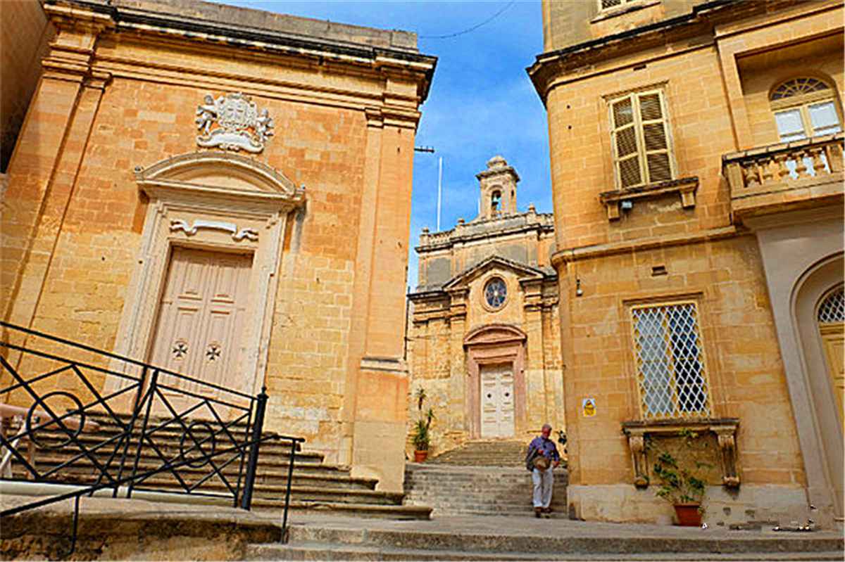 开心度假，小天在地中海小国马耳他,马耳他自助