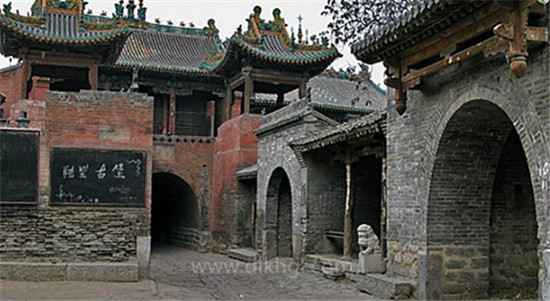  迎接党的百年寿诞，各地积极开发红色旅游线路