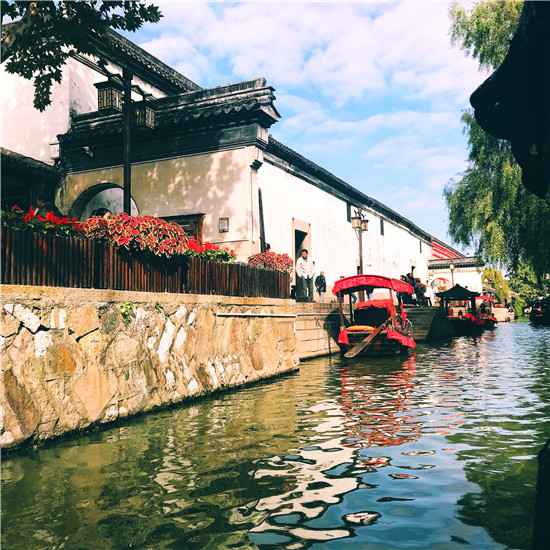  旅游消费券撬动旅游复苏