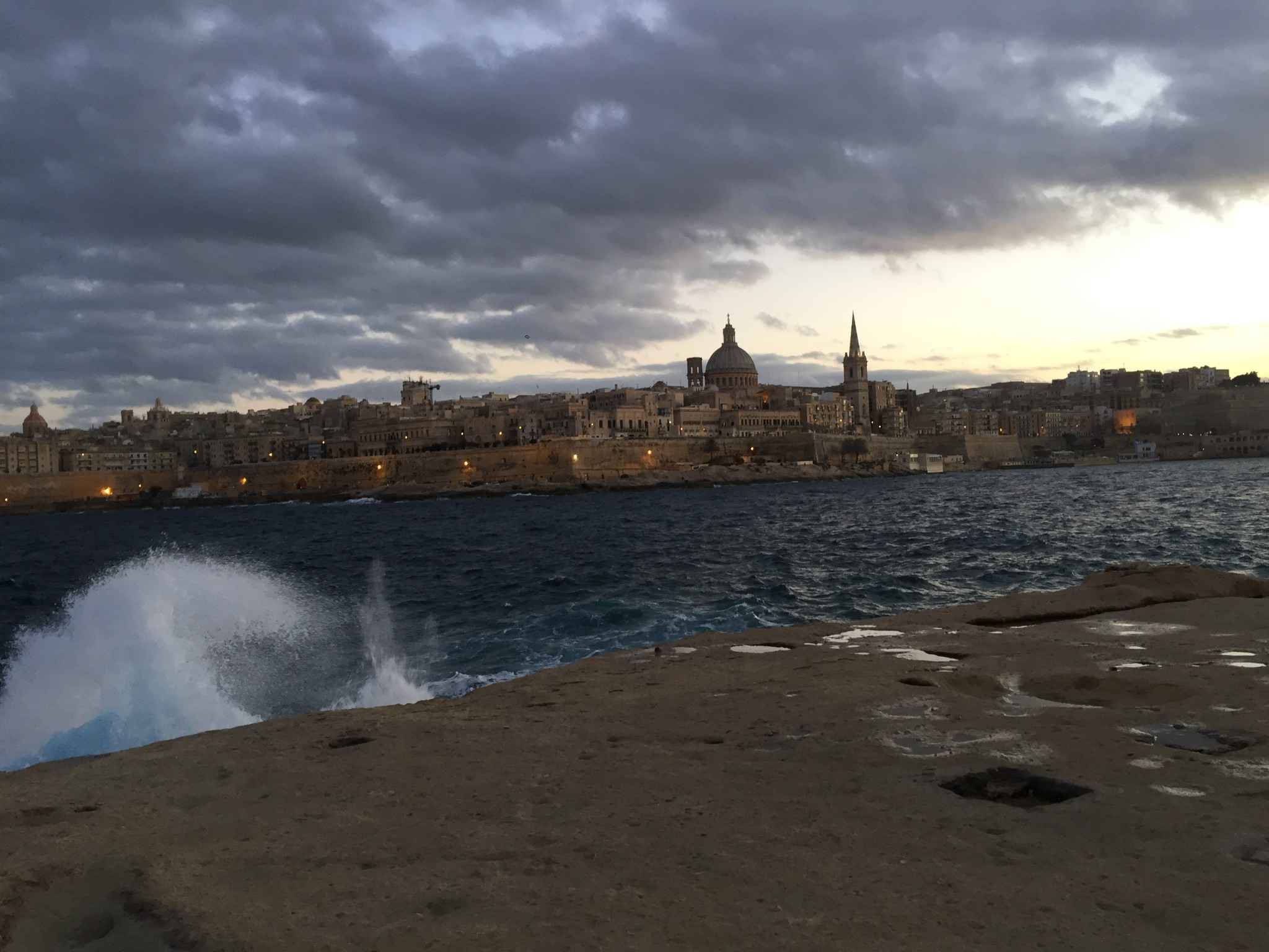 自由行、海岛生活全攻略,没有权利游戏但是依