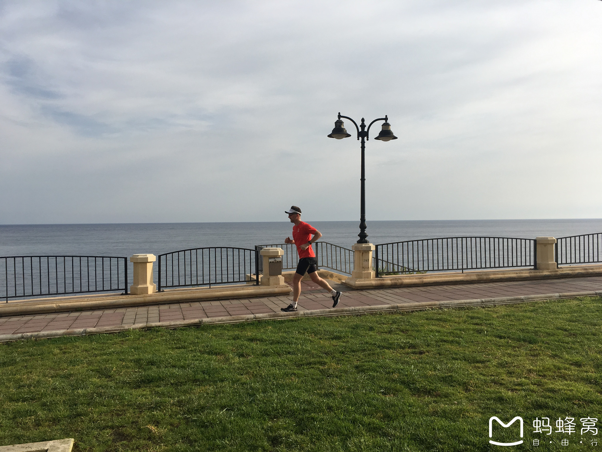 蓝窗上个月塌了囧 马耳他Malta还有别的(土黄+湛