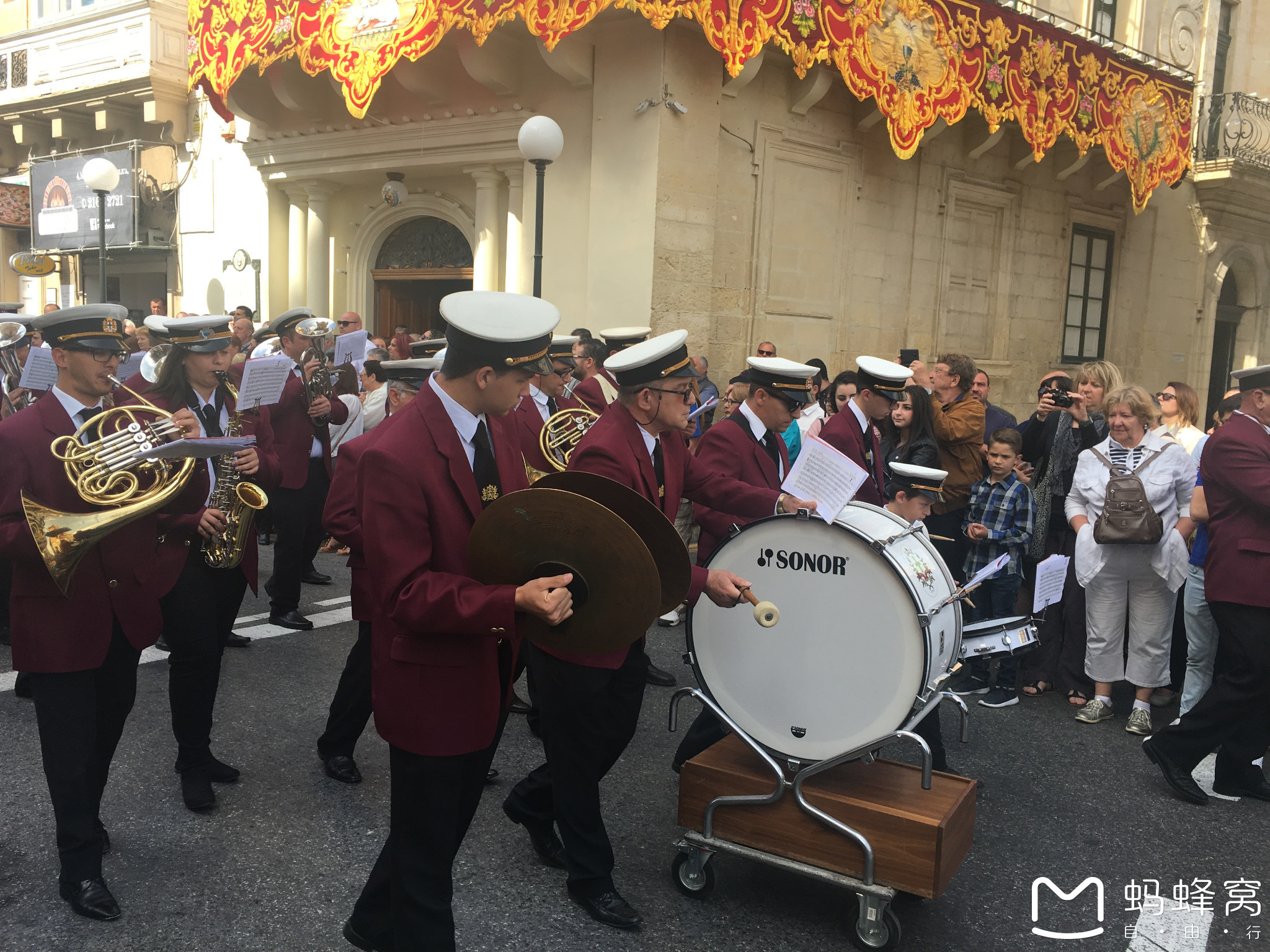 蓝窗上个月塌了囧 马耳他Malta还有别的(土黄+湛