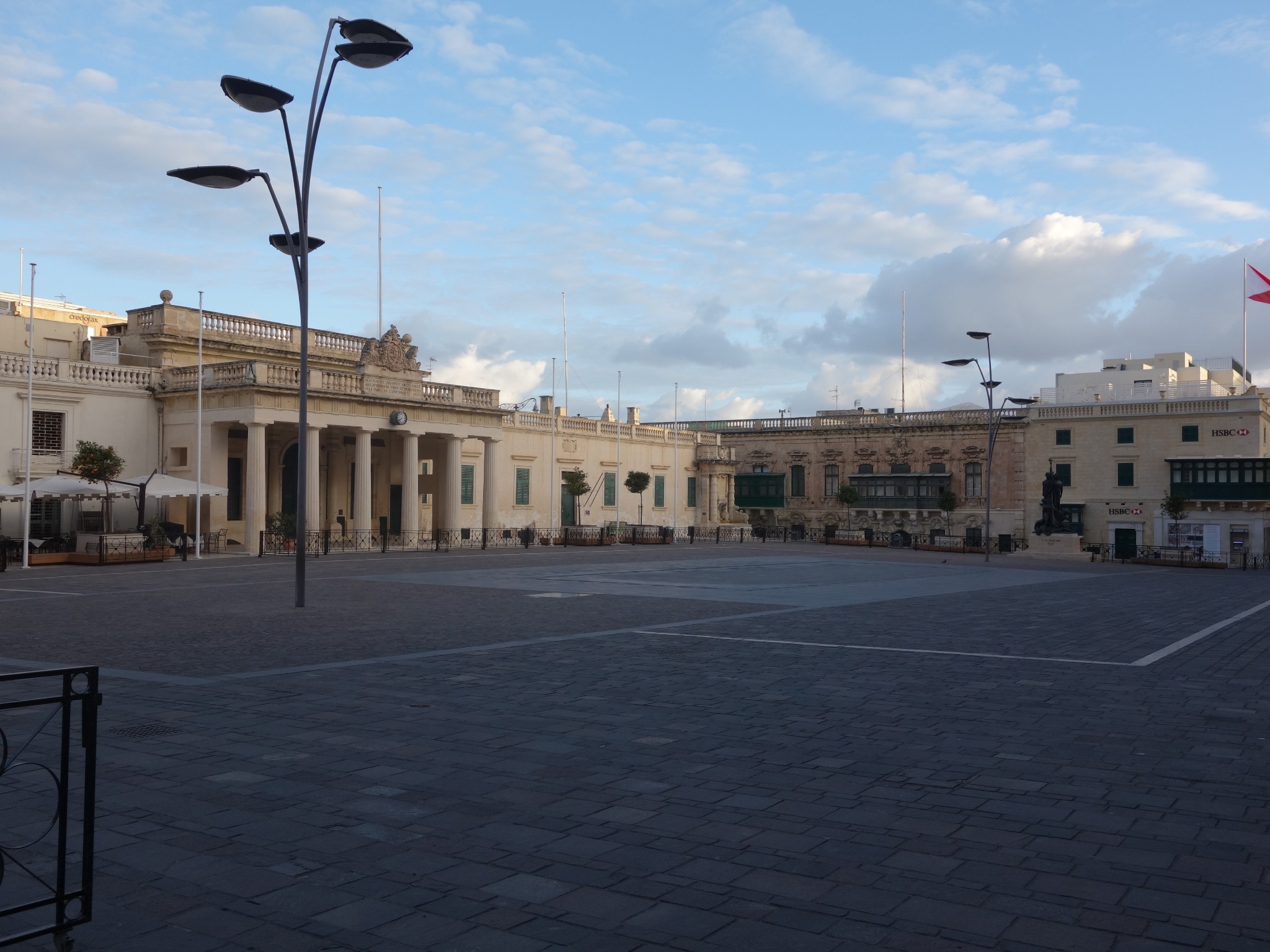 两年的等待，一次完美的假期，地中海的心脏