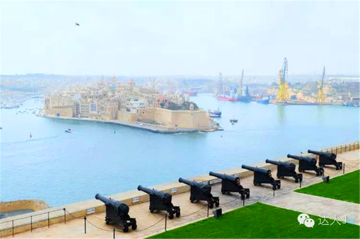 从一只猫的表情说起,观马耳他城市风景,马耳他