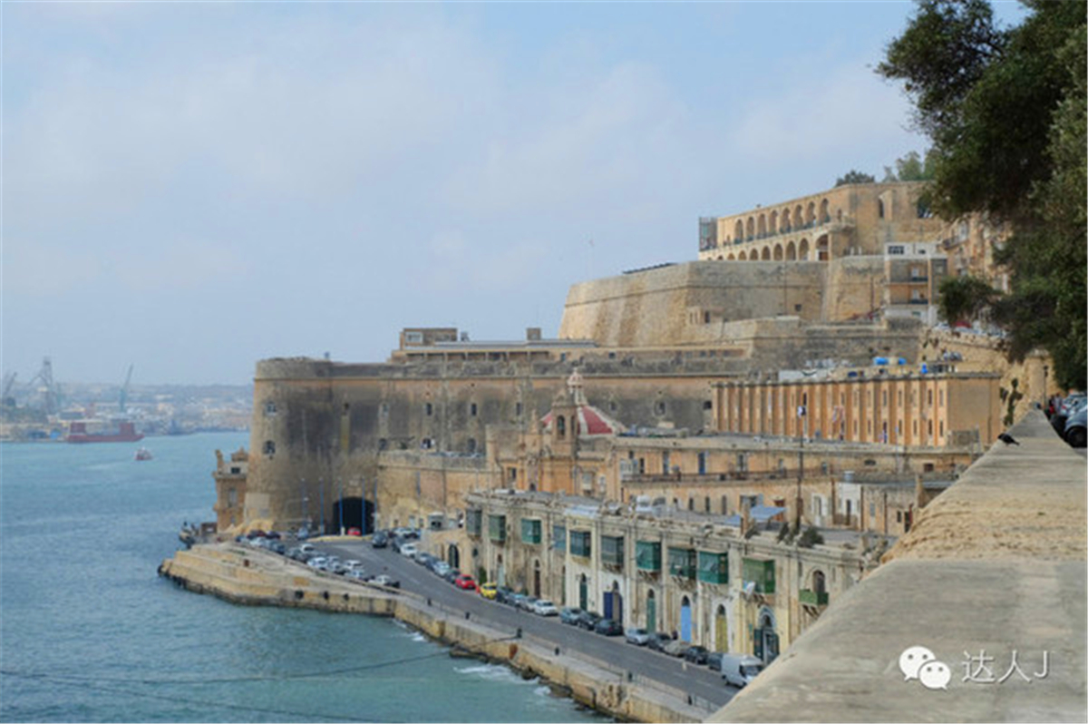 从一只猫的表情说起,观马耳他城市风景,马耳他