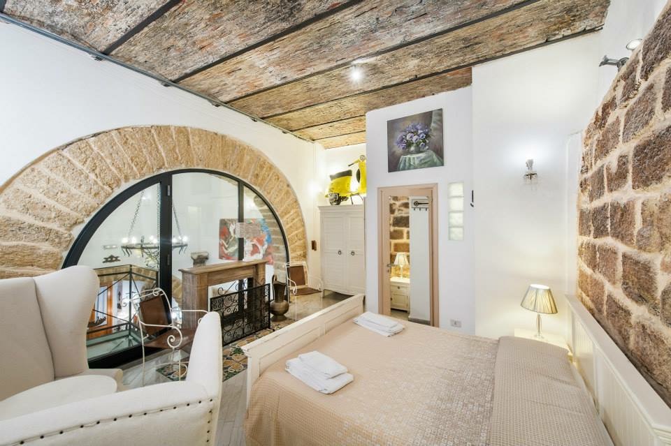 马耳他，骑士团的蓝色游戏；西西里，黑手党的