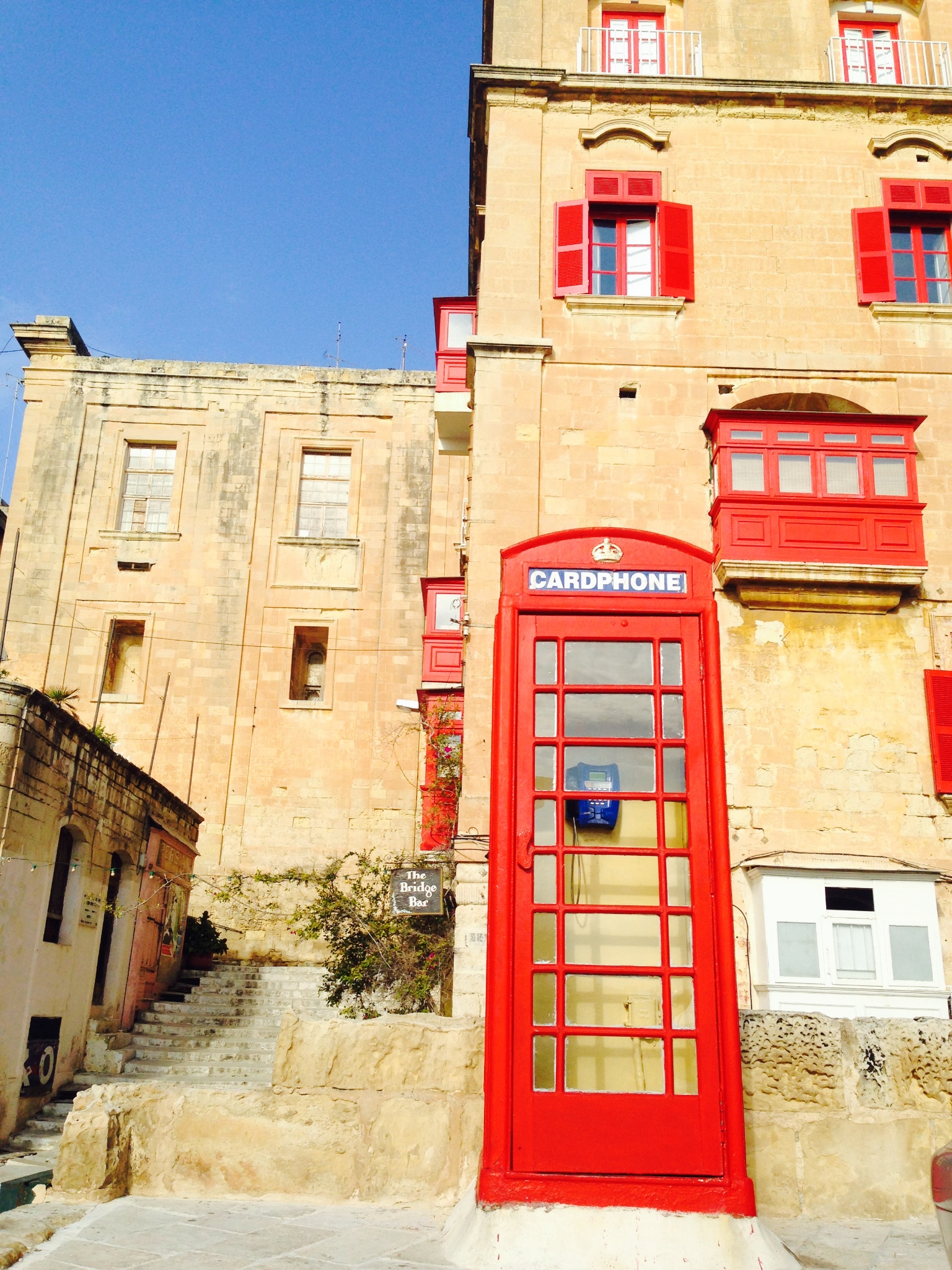 用尽全世界的土黄 地中海小岛马耳他,马耳他自助