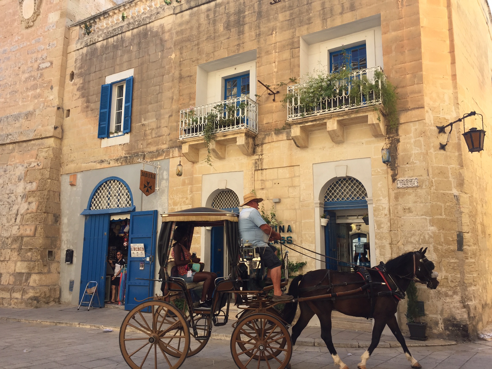 独闯马耳他历险记……海水竟美成这样(附详细