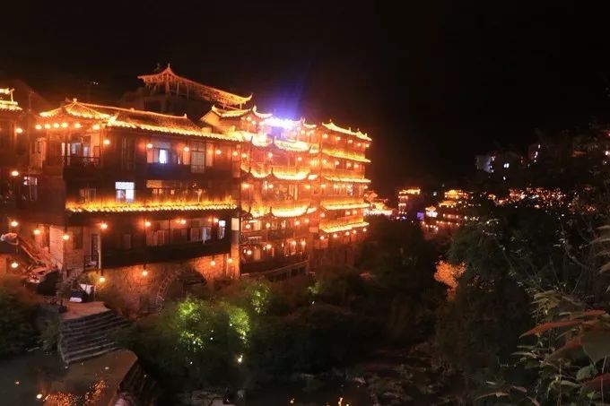 让我们从古老的湘西村落开始 踏上新的旅程 (图文)